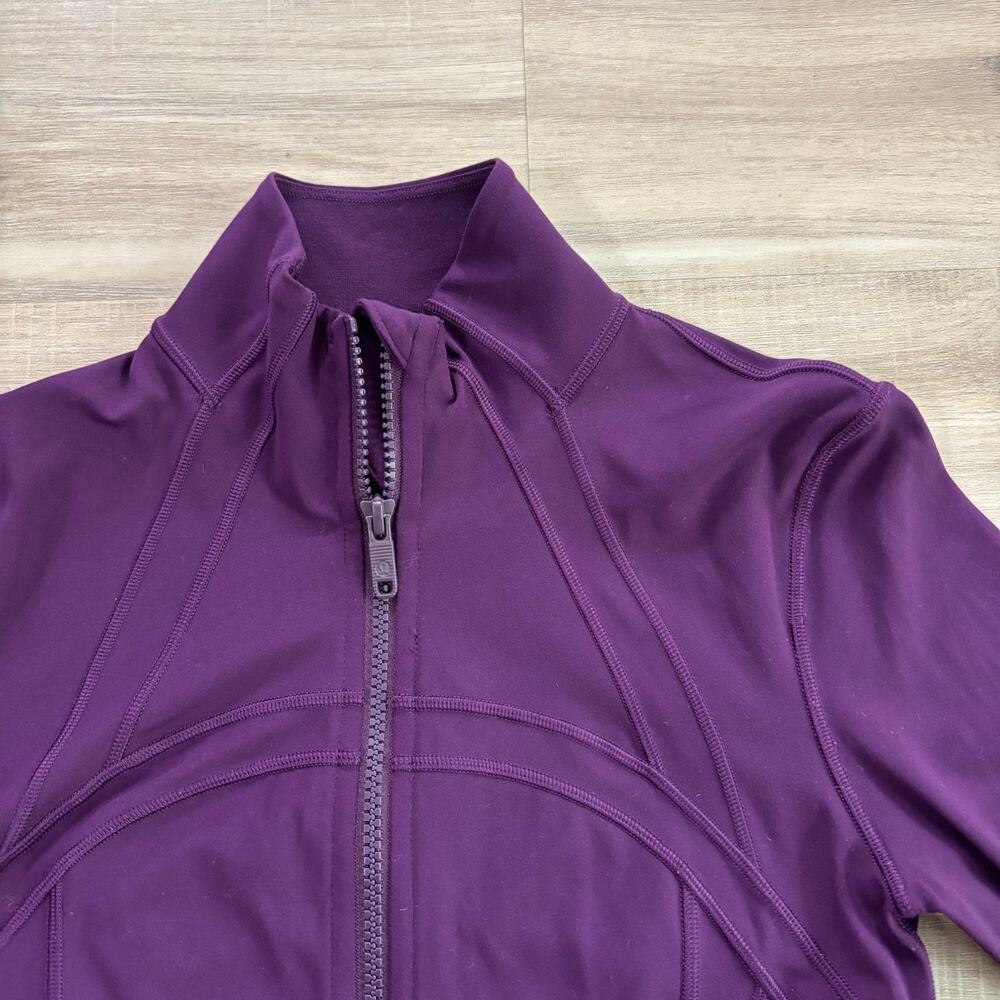 Lululemon Define Cropped Jacket Nulu Dramatic Magenta Women Size 4 - Picture 2 of 7